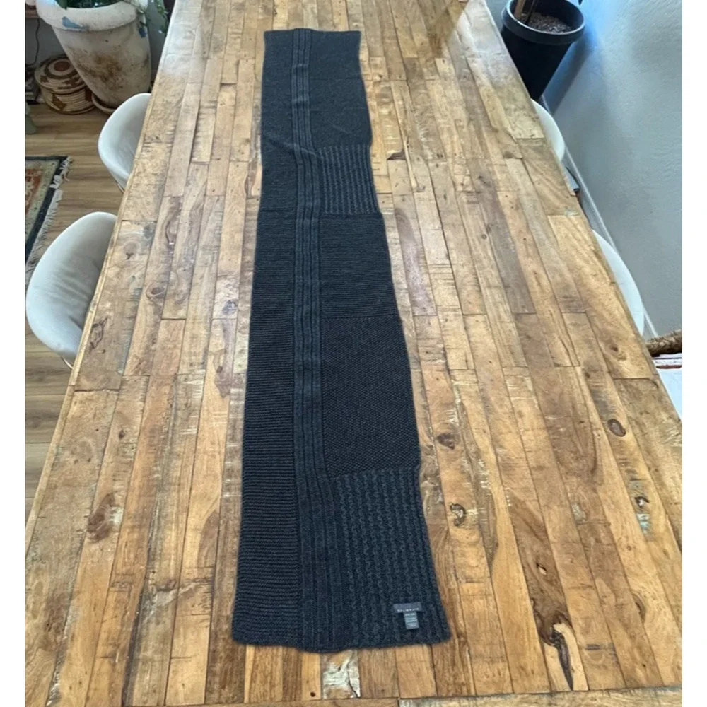 Calibrate One Size Gray Knitted Scarf Wool Blend
